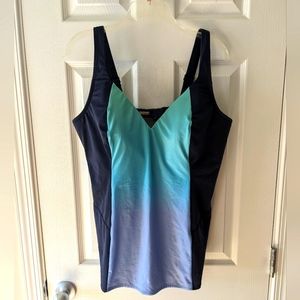 Livi Active tankini swim top